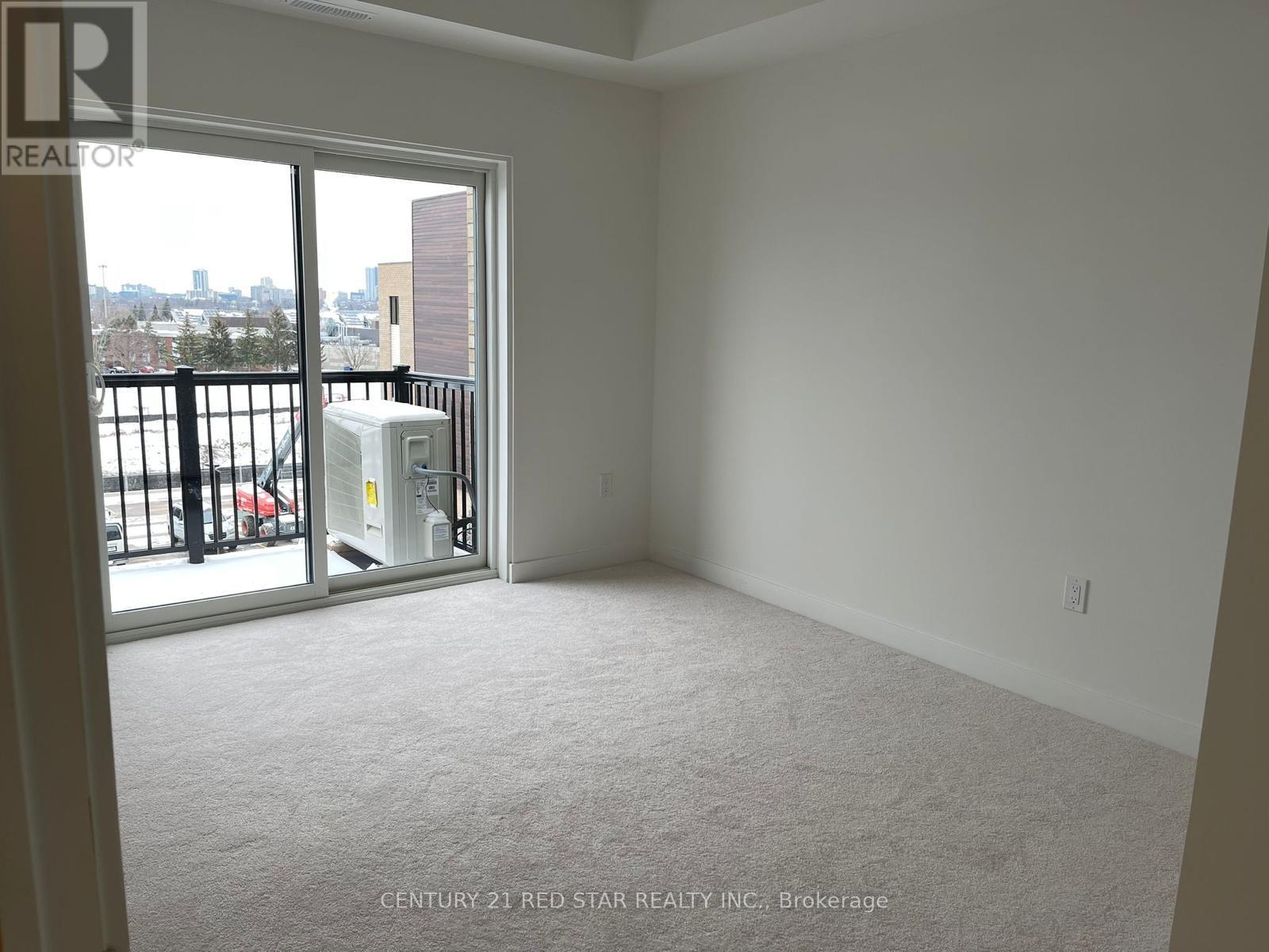 Photo 17 of C 11 10 Palace Street, Kitchener ON