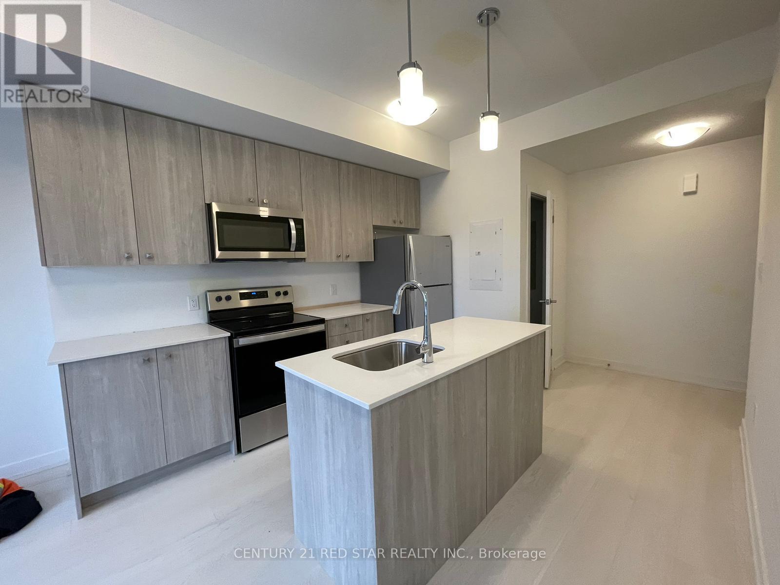 Photo 8 of C 11 10 Palace Street, Kitchener ON