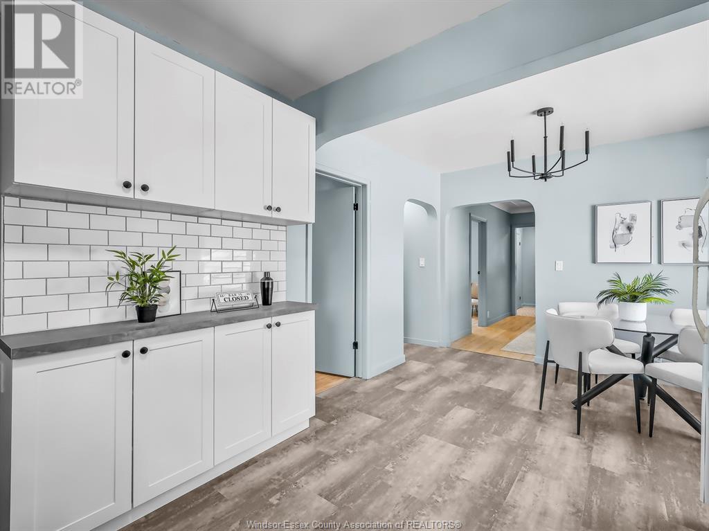 Photo 12 of 1722 Albert Road, Windsor ON