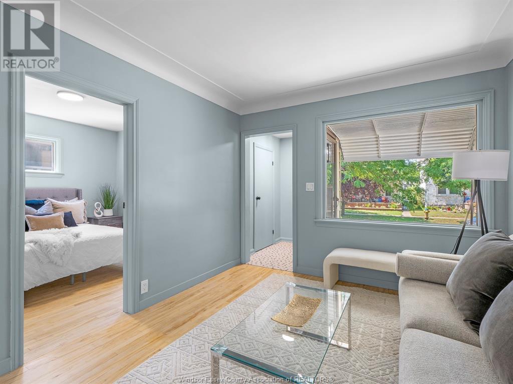 Photo 5 of 1722 Albert Road, Windsor ON