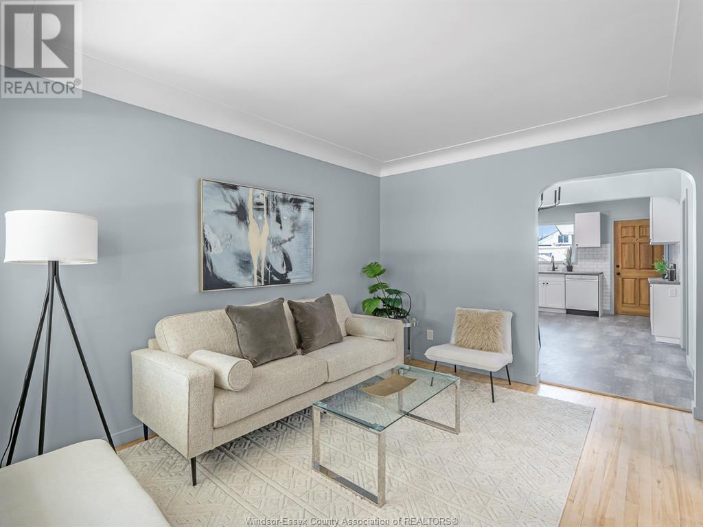 Photo 7 of 1722 Albert Road, Windsor ON