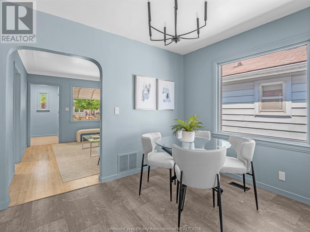 Photo 8 of 1722 Albert Road, Windsor ON