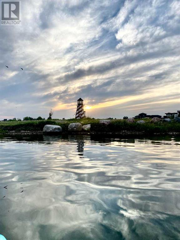 35 Kingfisher Estates - Photo 3 of 5, Lake Newell Resort, Alberta