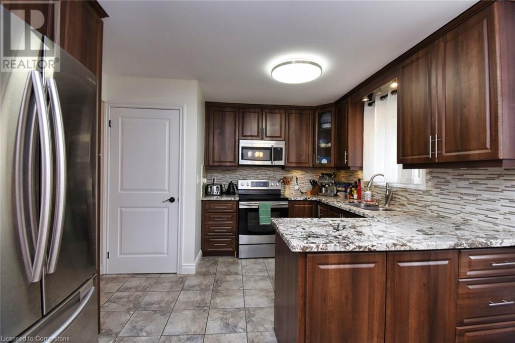 Photo 10 of 2682 Sherhill Drive, Mississauga ON