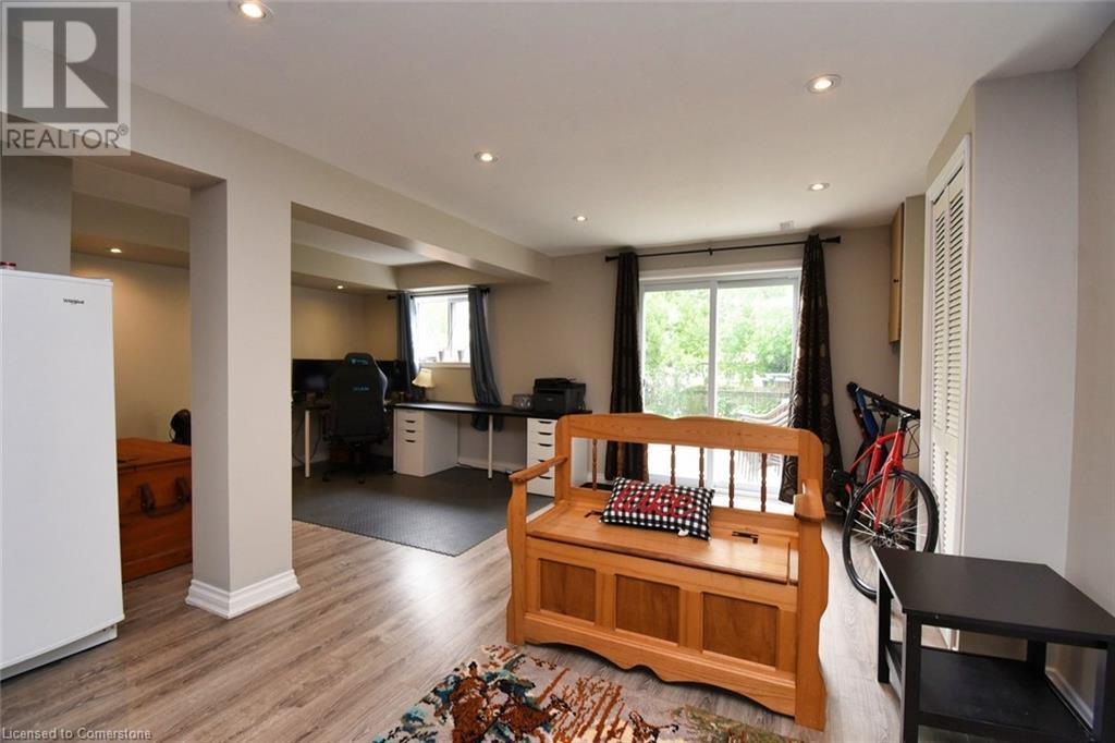 Photo 17 of 2682 Sherhill Drive, Mississauga ON