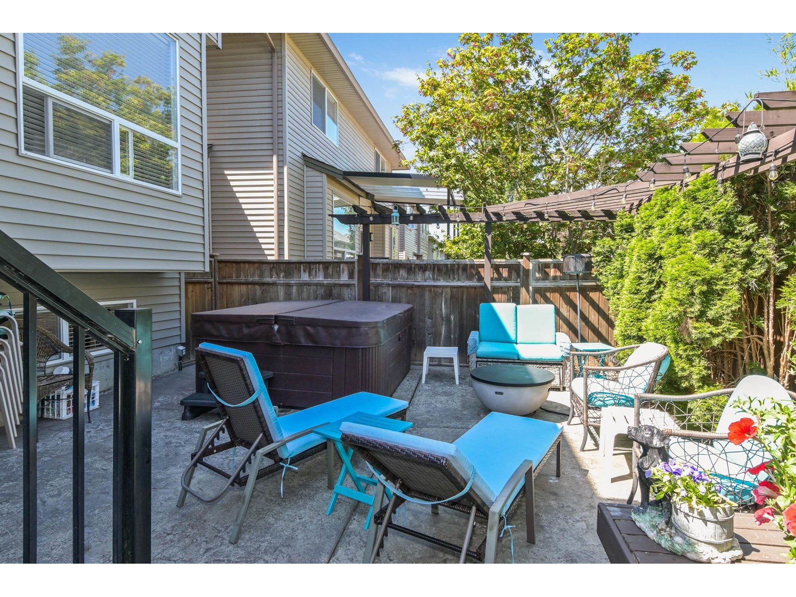 Photo 21 of 21671 89 A Avenue, Langley BC