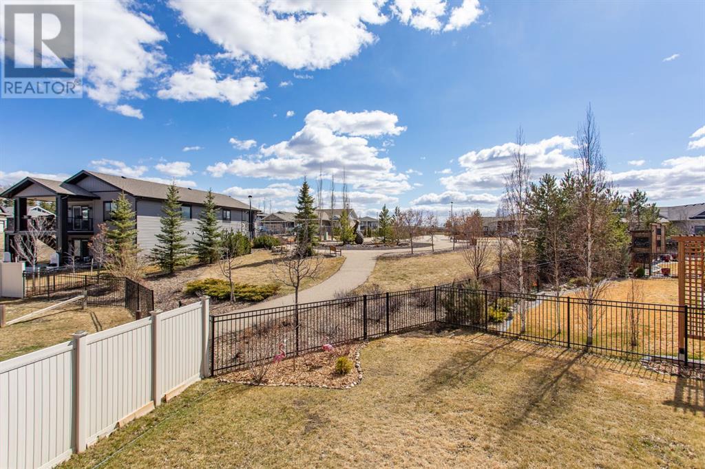 Photo 14 of 52 Talisman Close, Red Deer AB