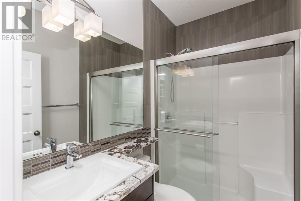 Photo 31 of 52 Talisman Close, Red Deer AB