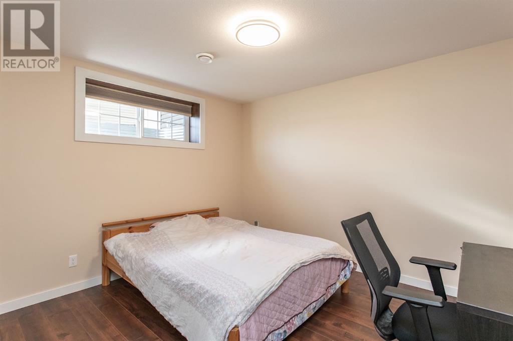 Photo 41 of 52 Talisman Close, Red Deer AB