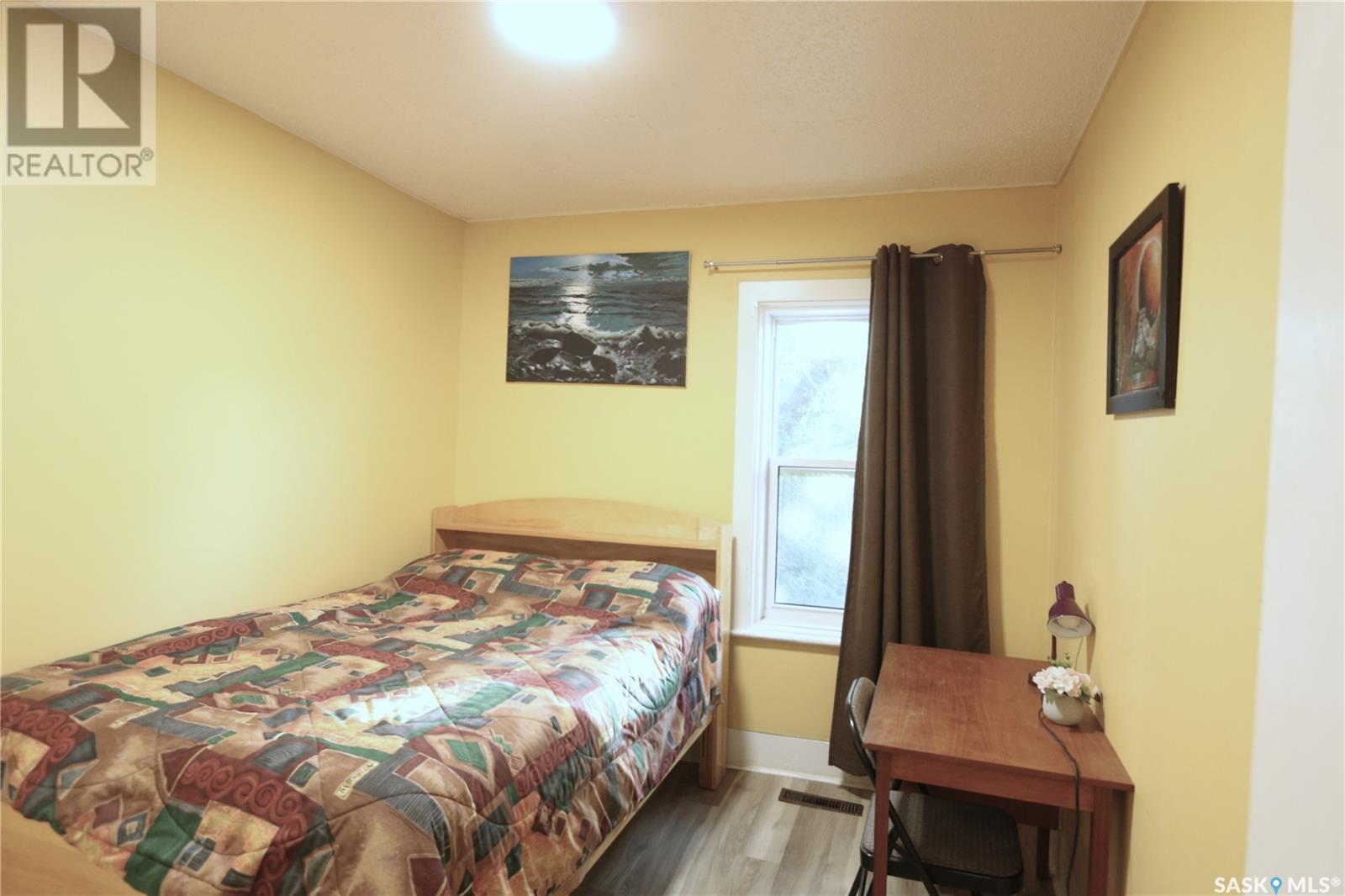 Photo 20 of 1360 Athol Street, Regina SK