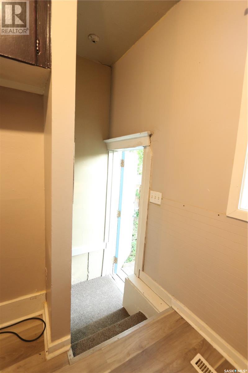 Photo 25 of 1360 Athol Street, Regina SK