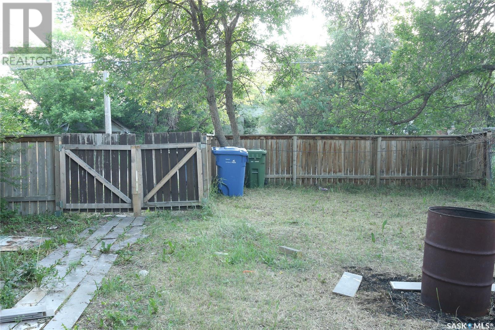 Photo 30 of 1360 Athol Street, Regina SK