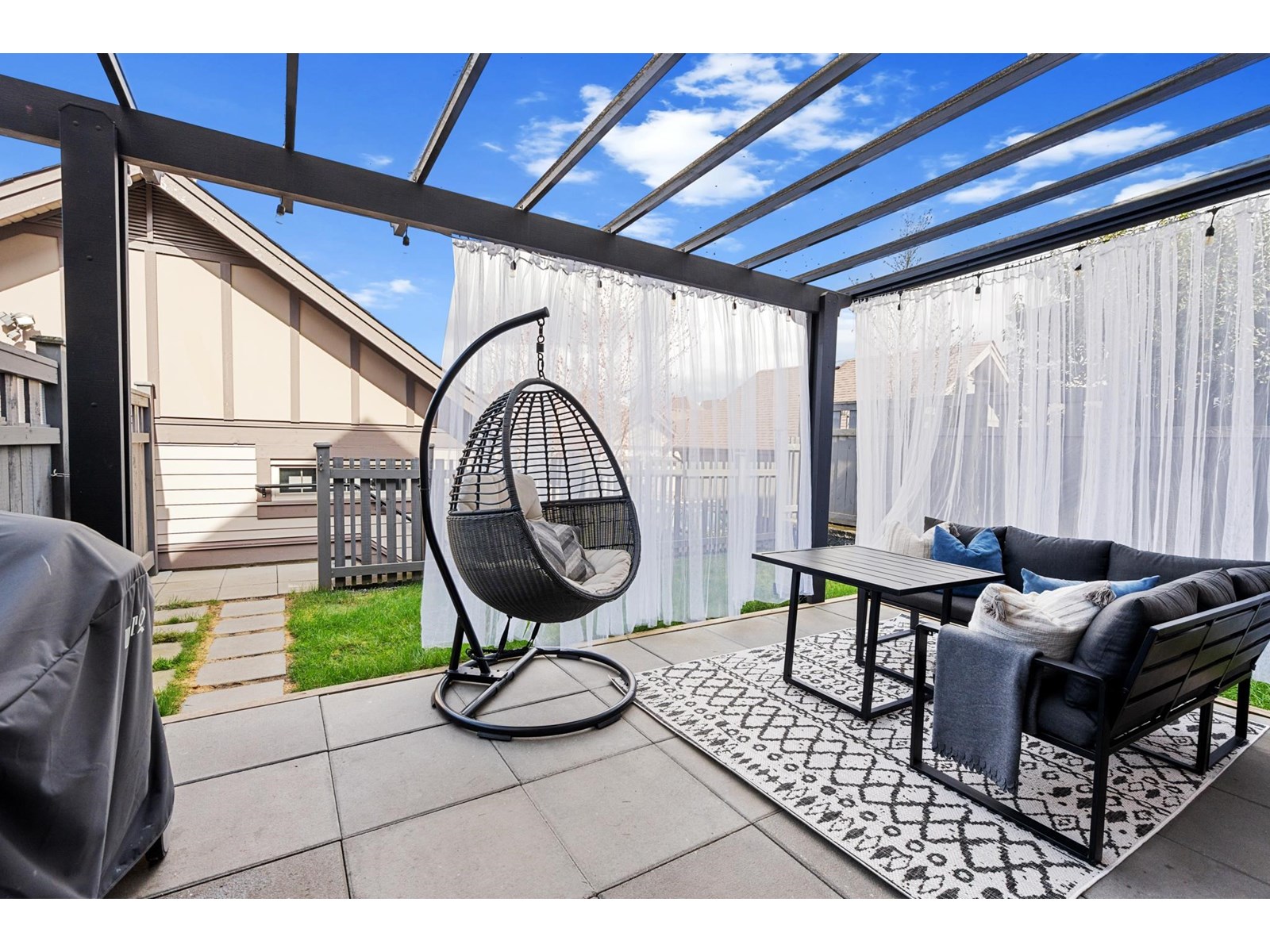 Photo 27 of 16447 24 Avenue, Surrey BC