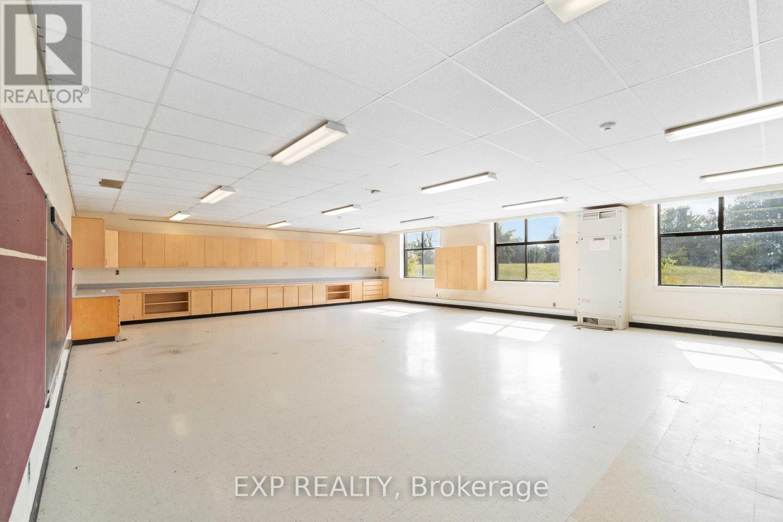 Photo 22 of 2159 County Road 16 Road, Merrickvillewolford ON