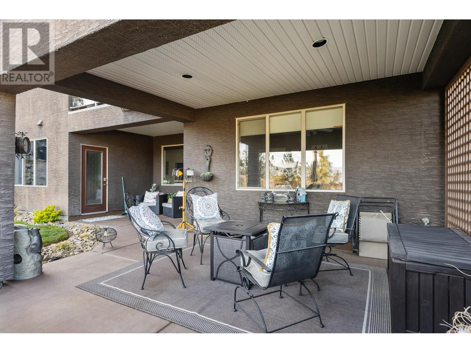  1969 Cornerstone Drive, West Kelowna