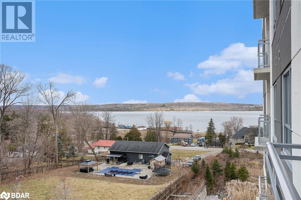 Photo 2 of 56 Lakeside Terrace Unit 302, Barrie ON