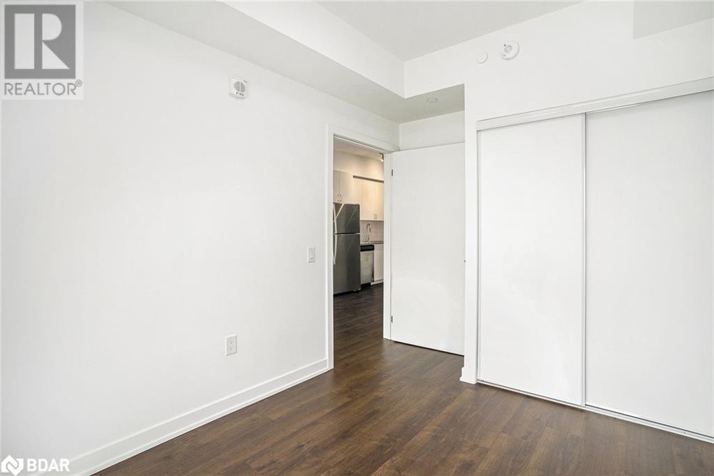 Photo 6 of 56 Lakeside Terrace Unit 302, Barrie ON
