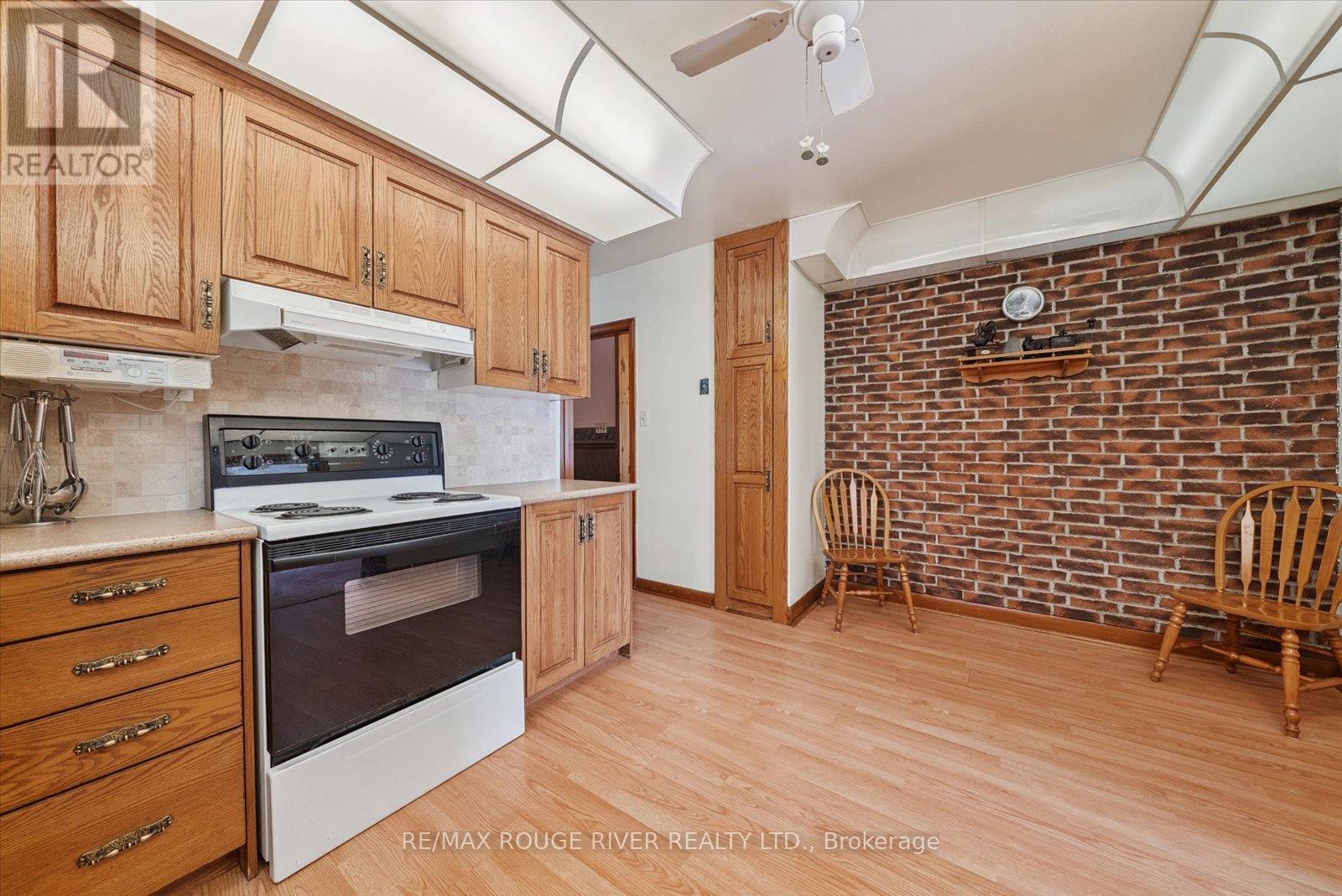 Photo 38 of 71 Cedar Brae Boulevard, Toronto ON