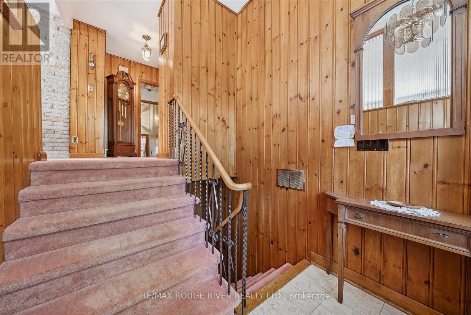 Photo 21 of 71 Cedar Brae Boulevard, Toronto ON