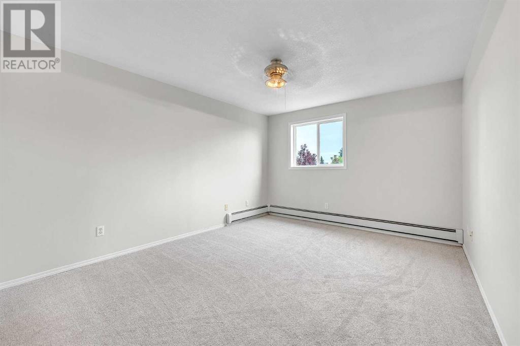Single Family House for Sale in   Manora Place NE Marlborough Park Calgary 