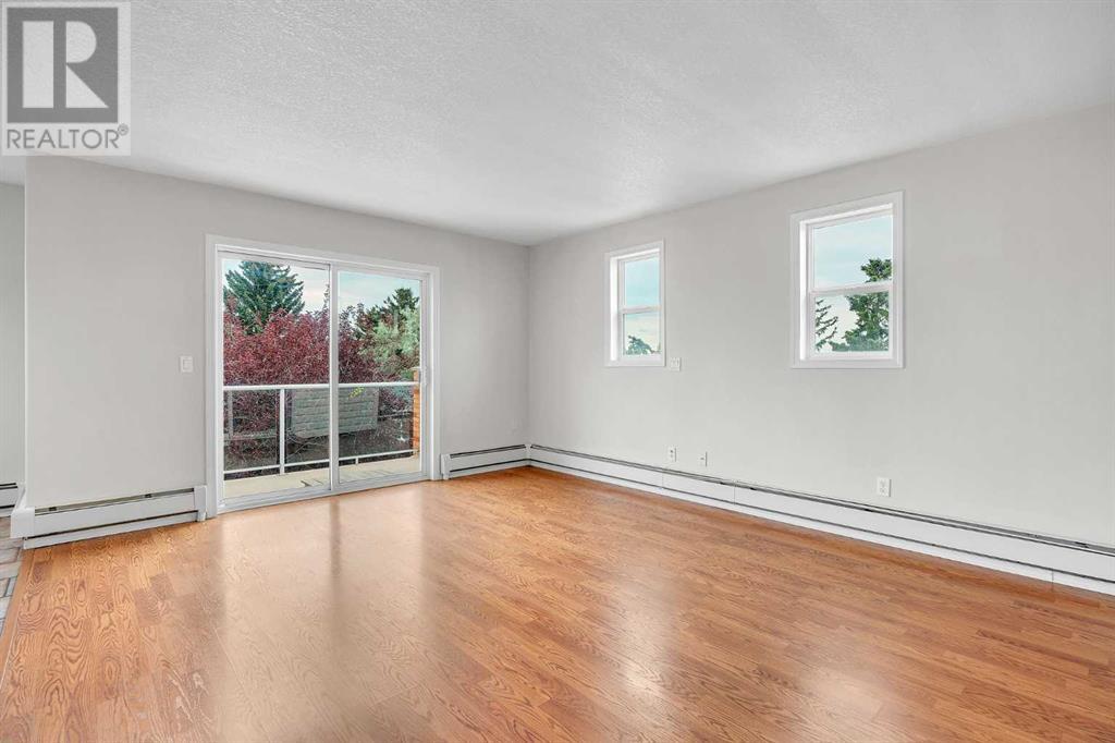 Single Family House for Sale in   Manora Place NE Marlborough Park Calgary 