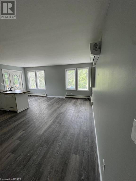 Photo 3 of 106 Marlborough Street Unit 3, Brantford ON