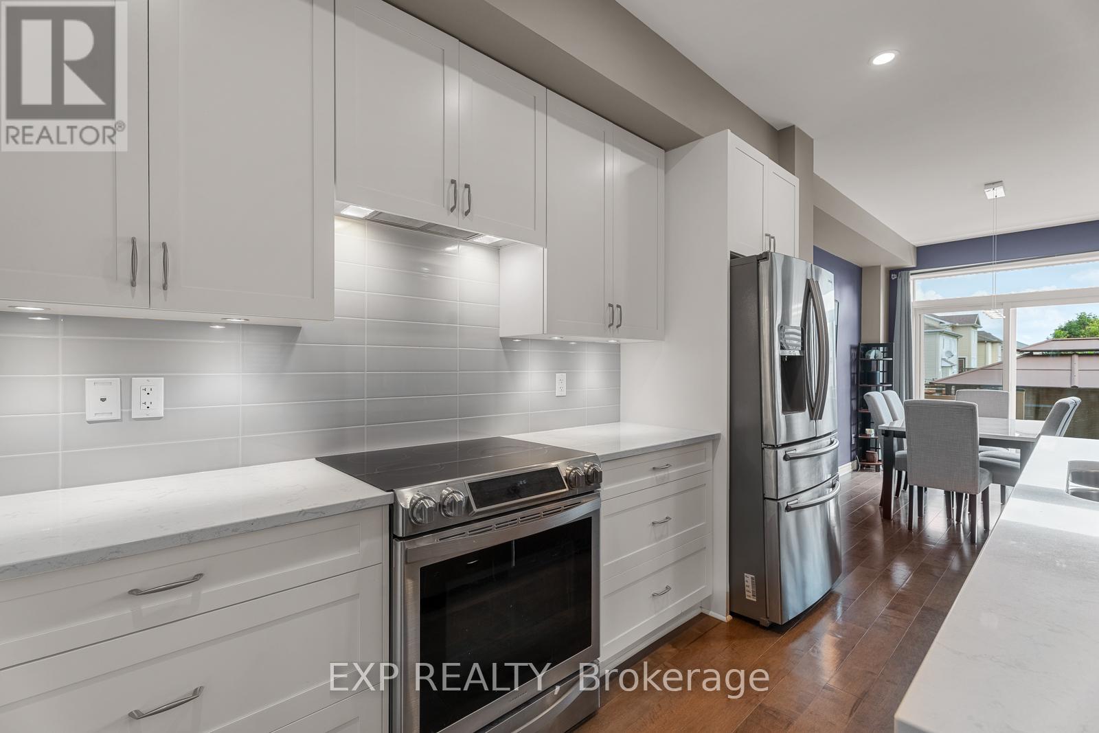 Photo 4 of 394 Warmstone Drive, Ottawa ON