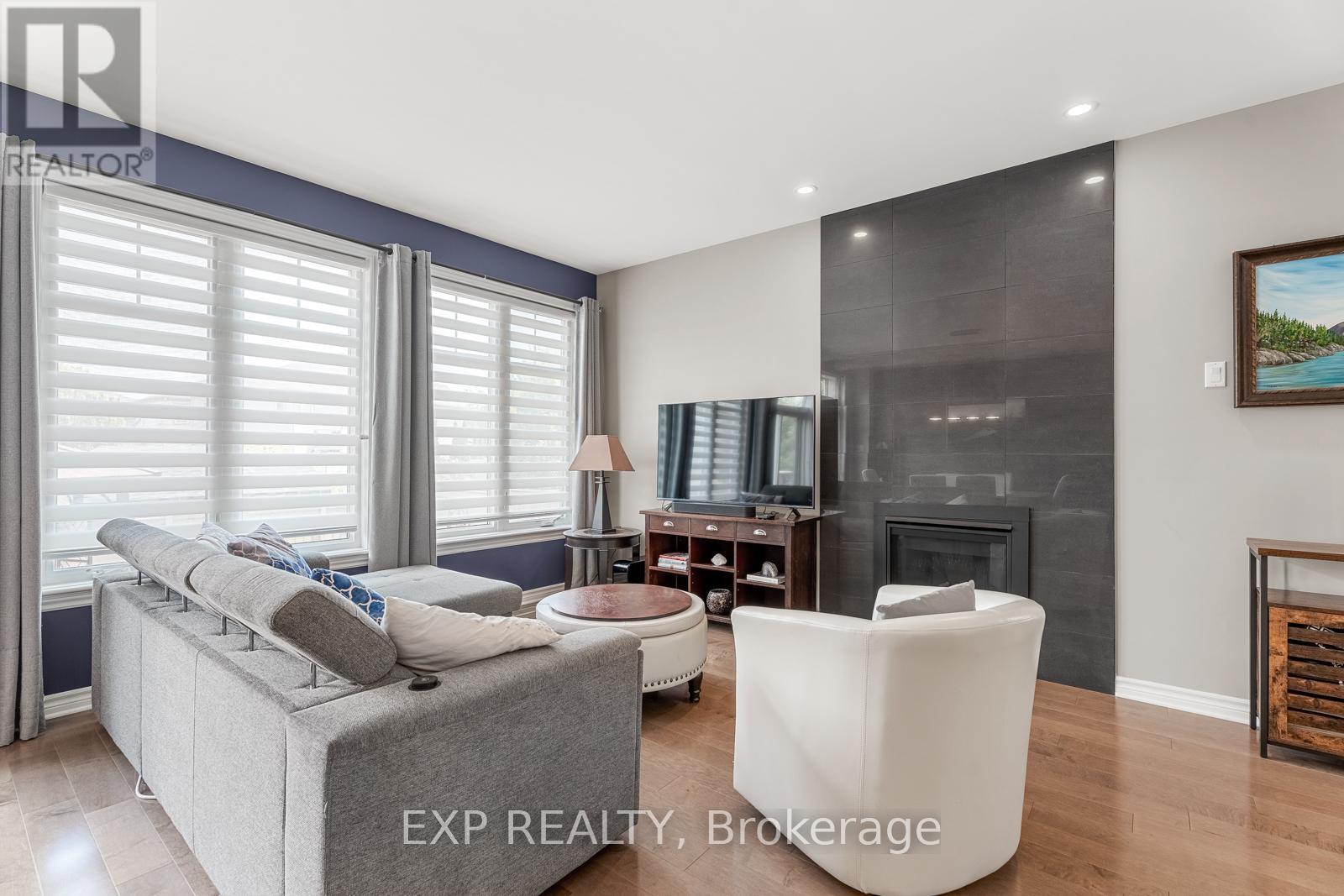 Photo 42 of 394 Warmstone Drive, Ottawa ON