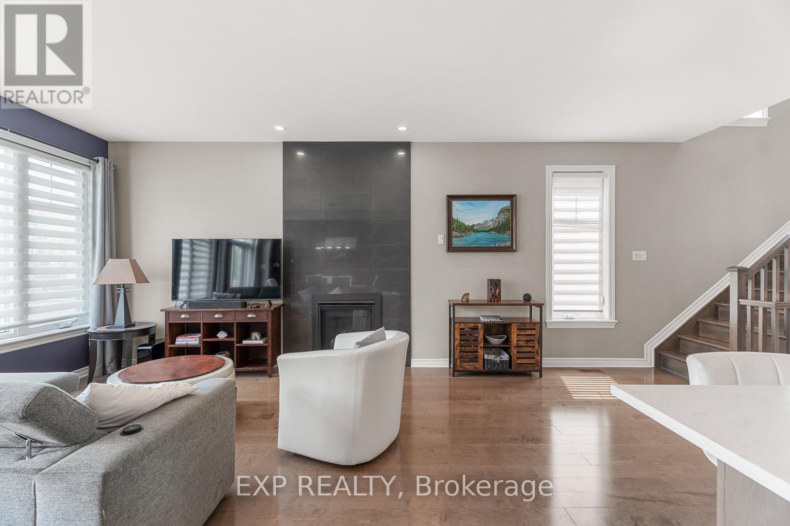 Photo 29 of 394 Warmstone Drive, Ottawa ON