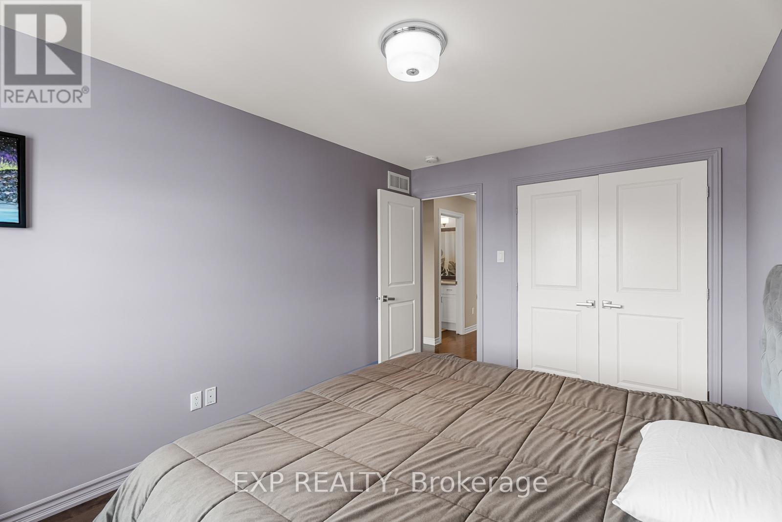 Photo 21 of 394 Warmstone Drive, Ottawa ON