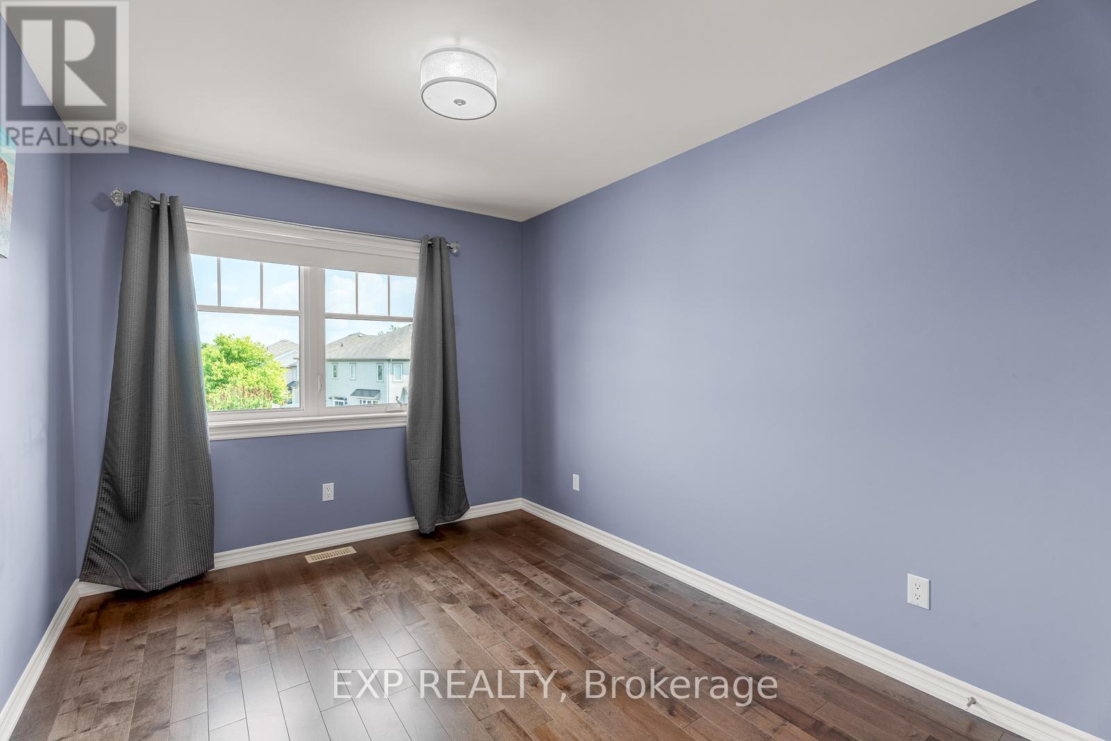 Photo 20 of 394 Warmstone Drive, Ottawa ON