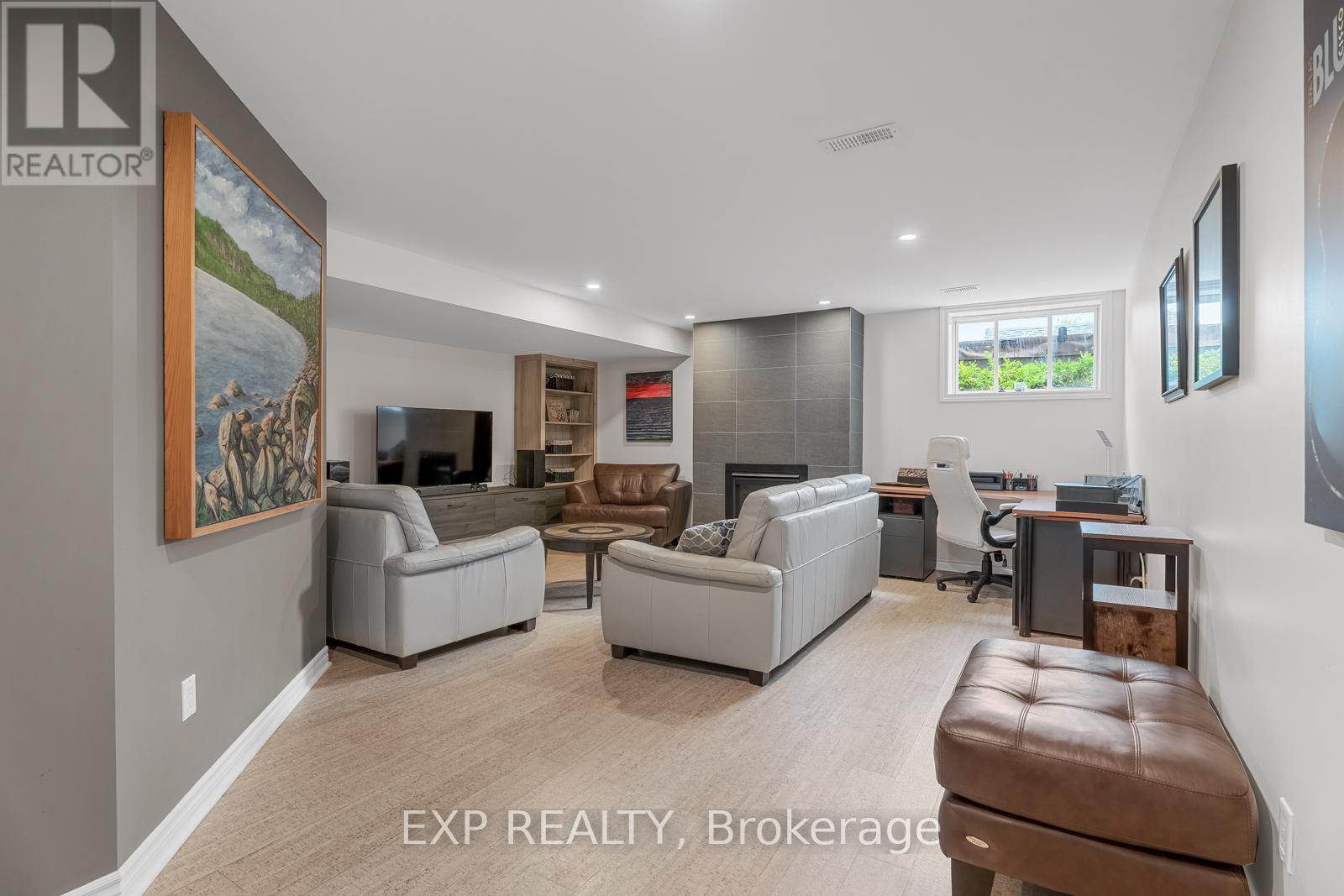 Photo 30 of 394 Warmstone Drive, Ottawa ON