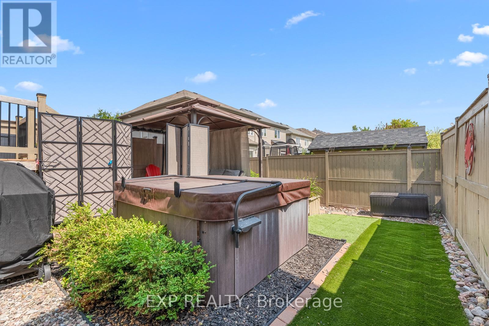 Photo 48 of 394 Warmstone Drive, Ottawa ON