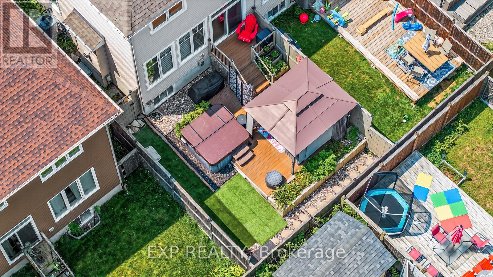 Photo 40 of 394 Warmstone Drive, Ottawa ON