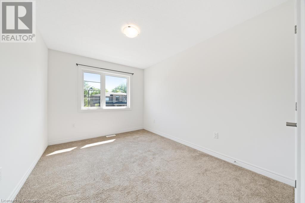 Photo 32 of 120 Court Drive Unit 88, Paris ON