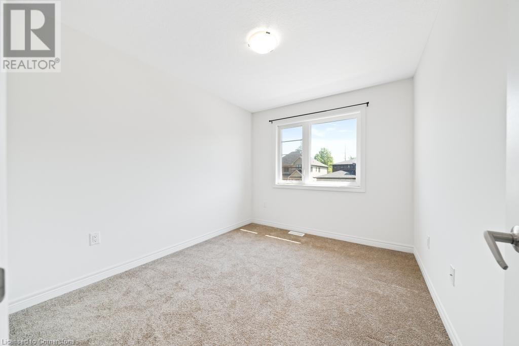 Photo 33 of 120 Court Drive Unit 88, Paris ON