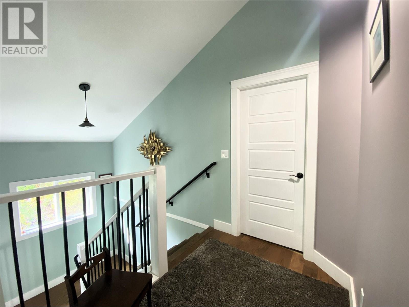 7463 Black Road SE, Salmon Arm