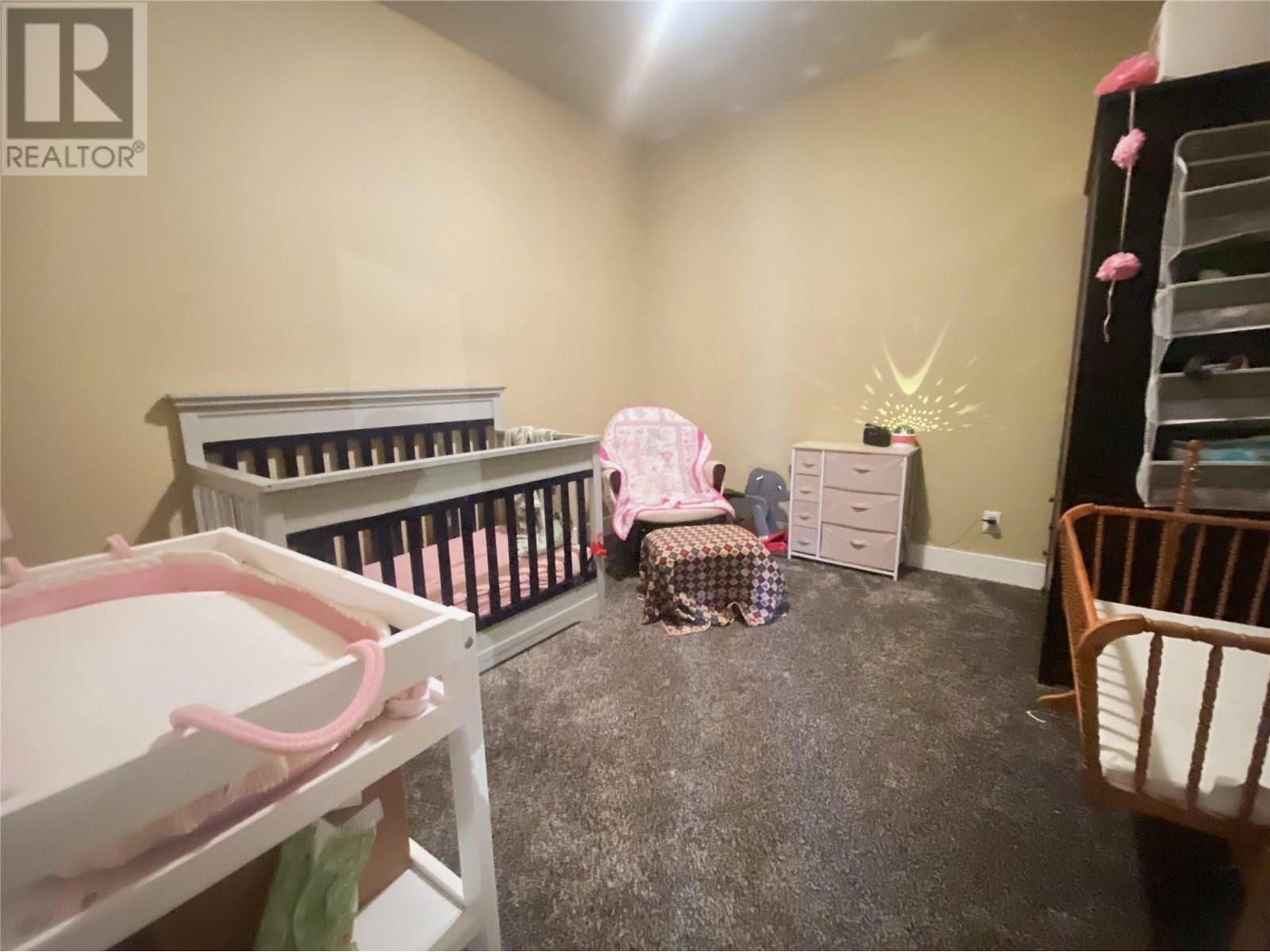 7463 Black Road SE, Salmon Arm