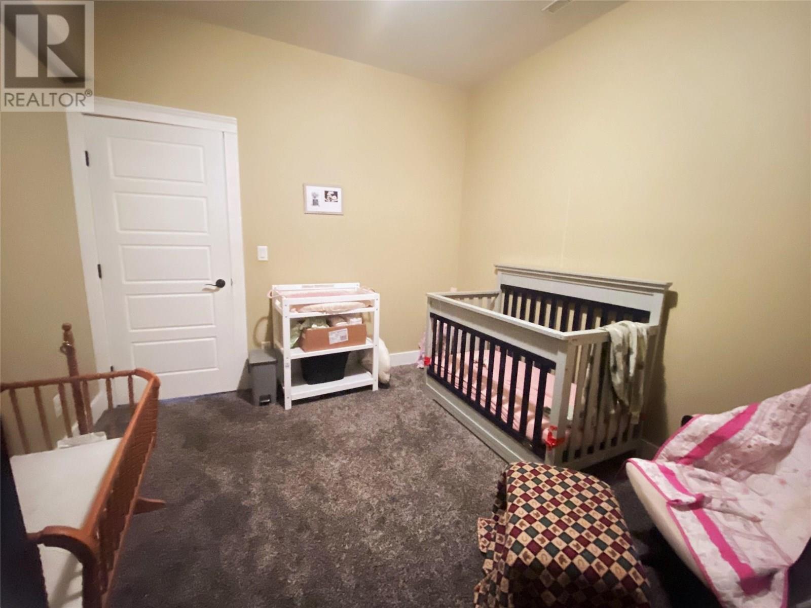 7463 Black Road SE, Salmon Arm