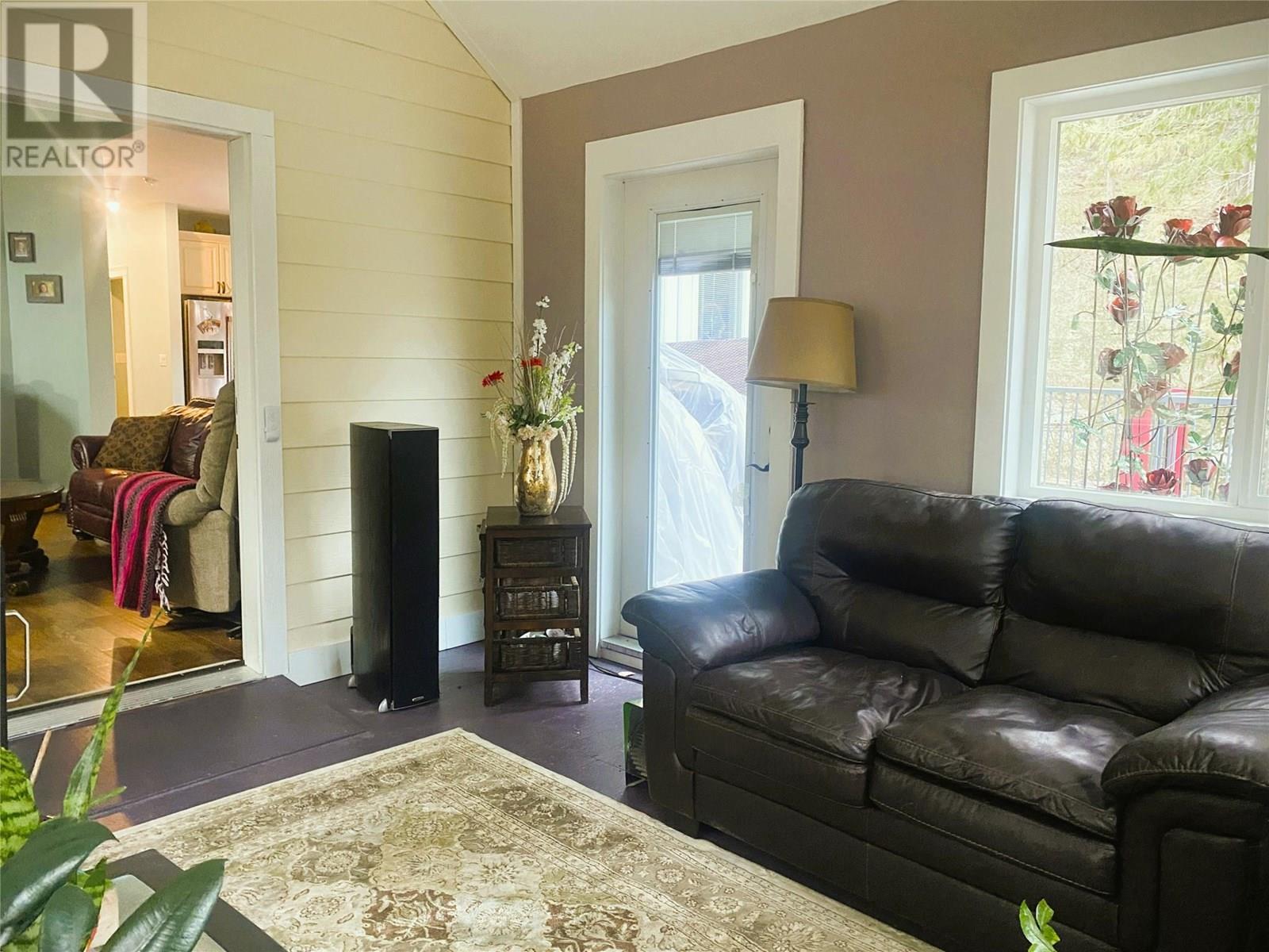 7463 Black Road SE, Salmon Arm