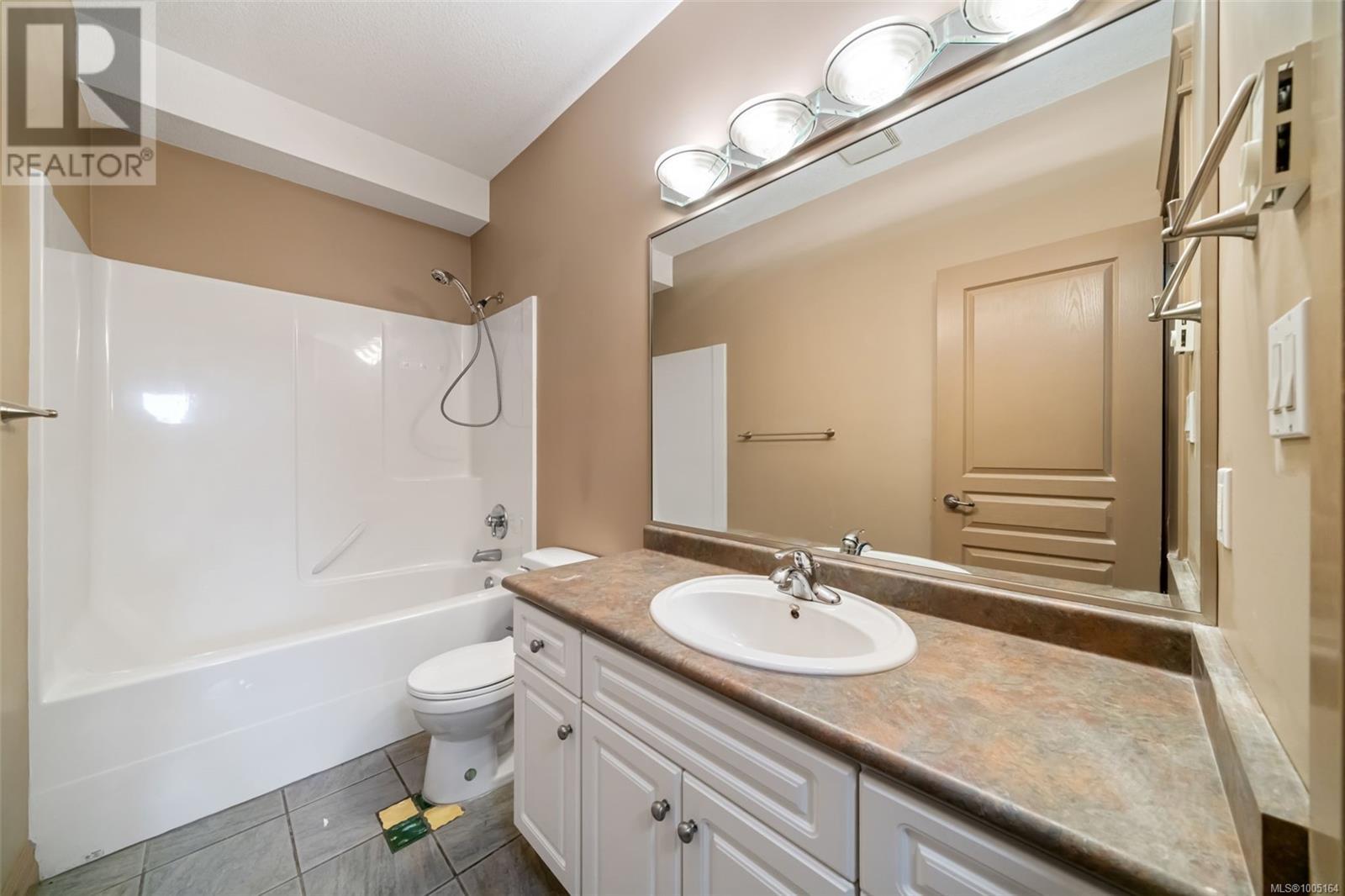 Photo 19 of 5529 Norton Rd, Nanaimo BC