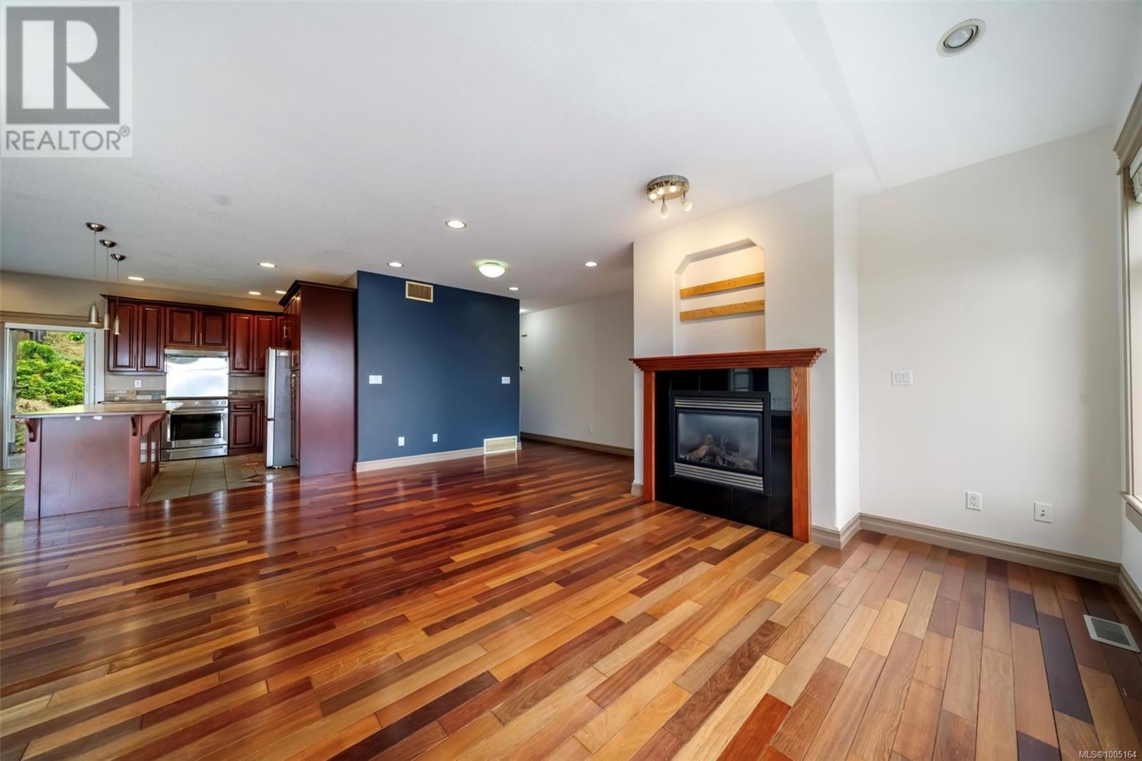 Photo 37 of 5529 Norton Rd, Nanaimo BC