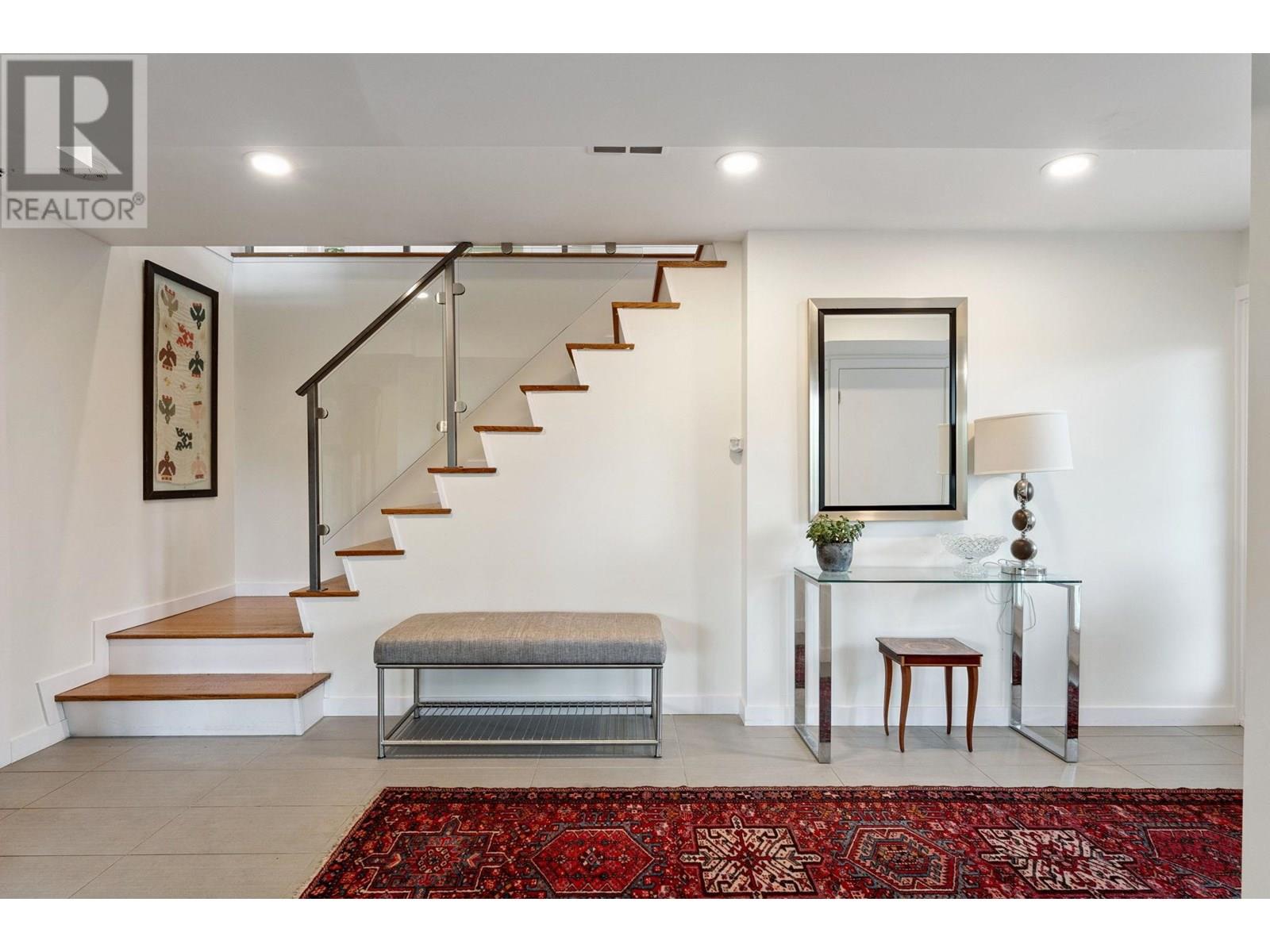 Photo 1 of 4375 Woodcrest Road, West Vancouver BC