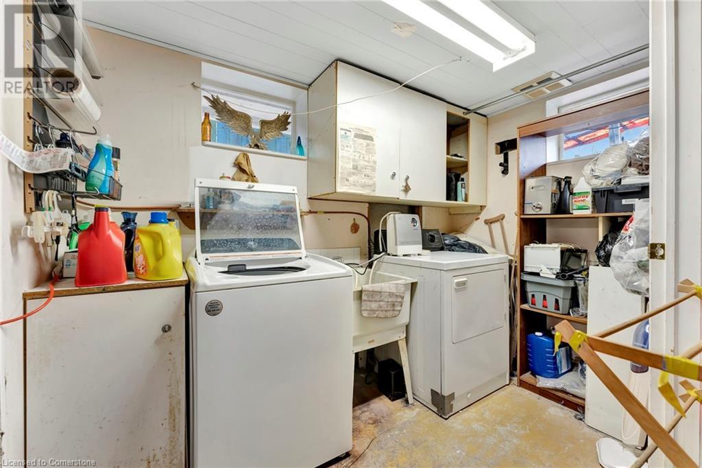 Photo 22 of 5032 Brady Avenue, Burlington ON