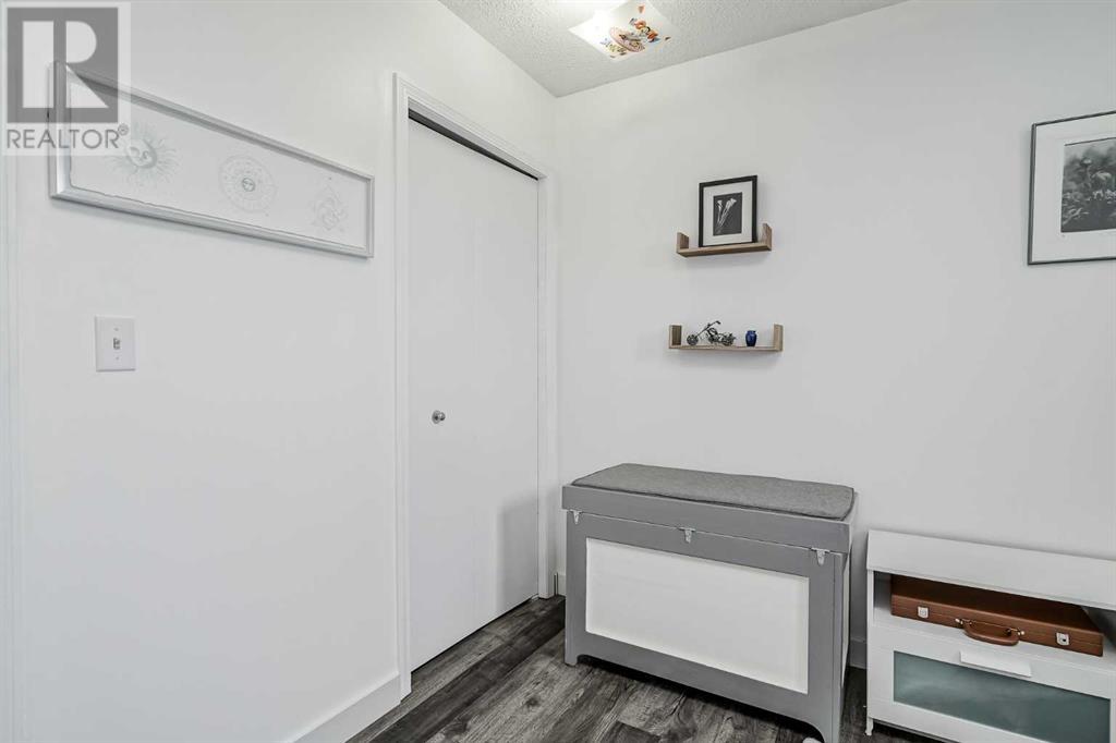 Single Family House 4 Level for Sale in  Whitefield Drive NE Whitehorn Calgary 