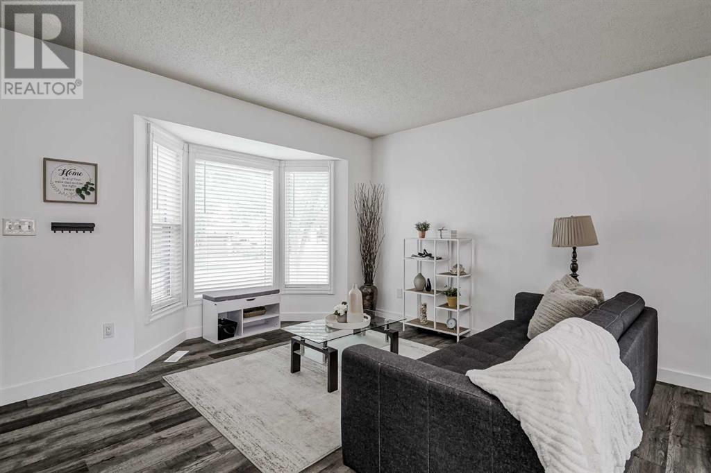 Single Family House 4 Level for Sale in  Whitefield Drive NE Whitehorn Calgary 