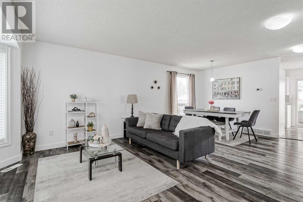 Single Family House 4 Level for Sale in  Whitefield Drive NE Whitehorn Calgary 