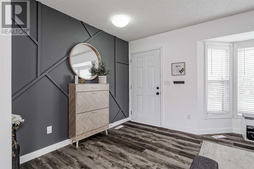 Single Family House 4 Level for Sale in  Whitefield Drive NE Whitehorn Calgary 