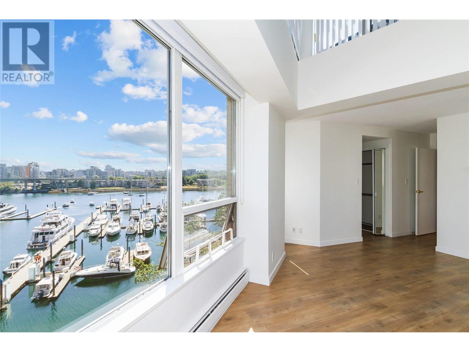 Photo 16 of 610 1228 Marinaside Crescent, Vancouver BC