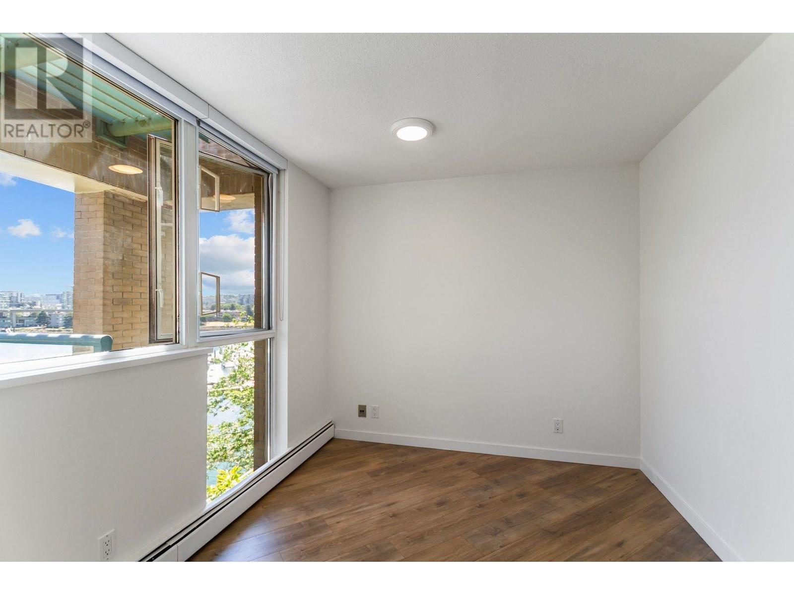 Photo 21 of 610 1228 Marinaside Crescent, Vancouver BC